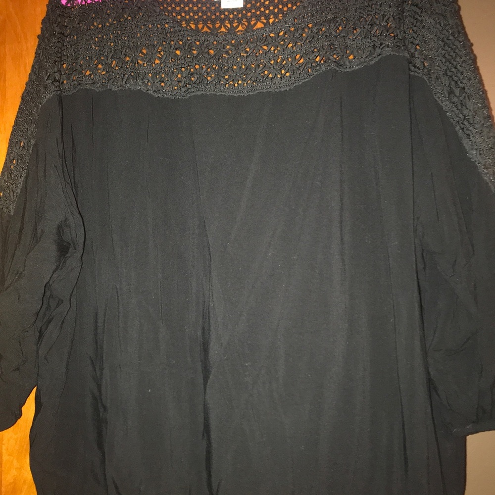 Black Ariat blouse